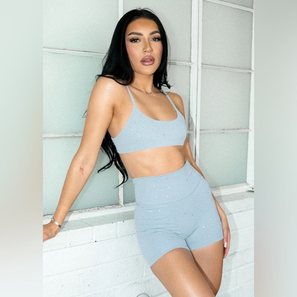 Agent84: Bay Bra V2 - Opal Gem & NWT Girlfriend Lift Short - Opal Gem